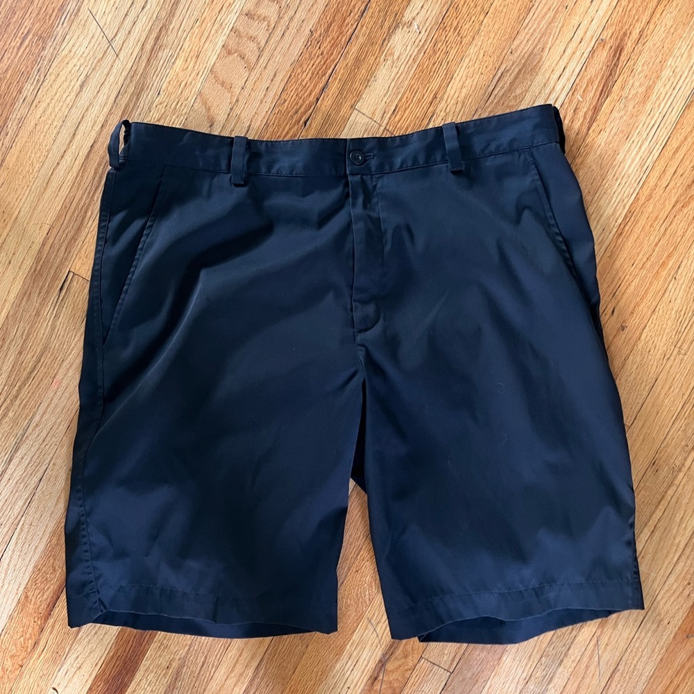 Nike dri-fit Golf shorts